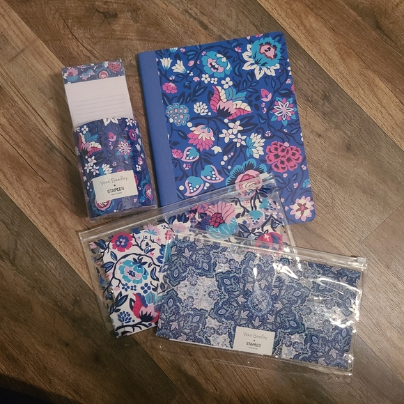 *SOLD* NEW Vera Bradley Bloom Berry Stationary Set Notebook Pen Cup Binder - Picture 16 of 16